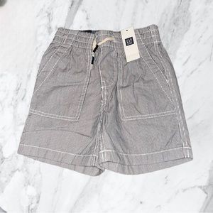 Baby gap little boys shorts 2T